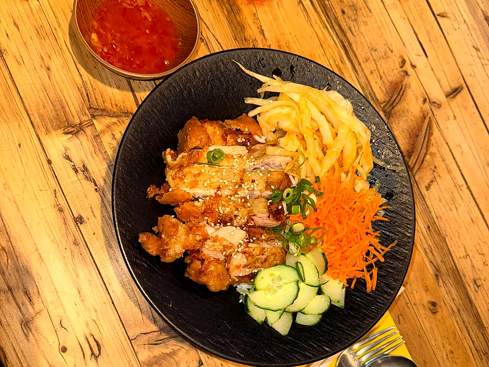XL-Menü-Bowl mit Crispy Chicken